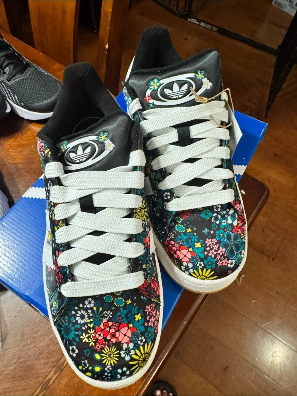 Adidas x Liberty London Campus 00s Floral Sneakers 6.5Y Women’s 8 NWT Box